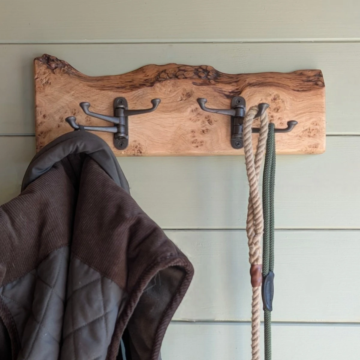 Live Edge Pippy Oak Coat Rack – Solid Oak Wall Rail